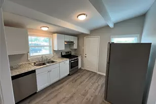 718 E Daugherty Dr, Garland, TX 75041 - Photo 6