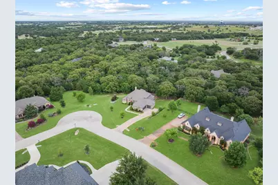 1090 Stone Trail Lane, Cross Roads, TX 76227 - Photo 40