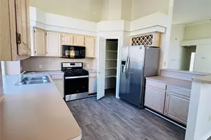 8101 Teal Dr, Rowlett, TX 75088 - Photo 8