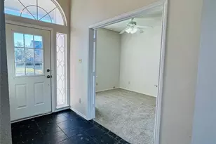 8101 Teal Dr, Rowlett, TX 75088 - Photo 2