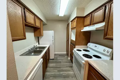 9696 Walnut #617, Dallas, TX 75243 - Photo 6