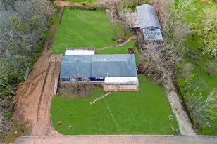 308 Carroll St, Aledo, TX 76008 - Photo 4