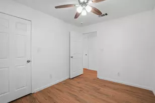 510 S 1st St, Sherman, TX 75090 - Photo 12