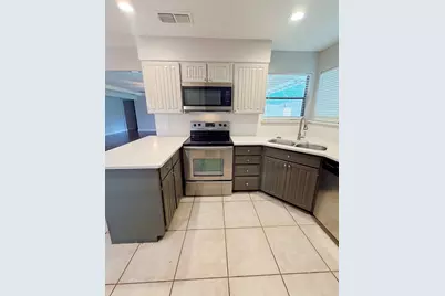 5720 Sterling Green Trail, Arlington, TX 76017 - Photo 6