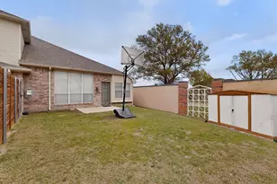 1200 Ashford Dr, DeSoto, TX 75115 - Photo 38