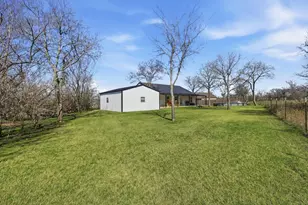 116 Valley Ridge Ct, Runaway Bay, TX 76426 - Photo 30