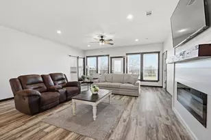 116 Valley Ridge Ct, Runaway Bay, TX 76426 - Photo 8