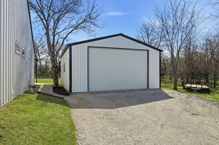 116 Valley Ridge Ct, Runaway Bay, TX 76426 - Photo 4