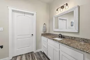 116 Valley Ridge Ct, Runaway Bay, TX 76426 - Photo 18