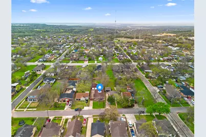 513 Ogden Avenue, Cockrell Hill, TX 75211 - Photo 30