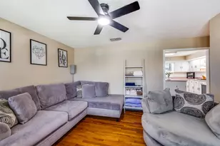 521 N Columbia St, Stephenville, TX 76401 - Photo 2