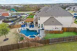 4302 Curlew Ln, Garland, TX 75043 - Photo 38