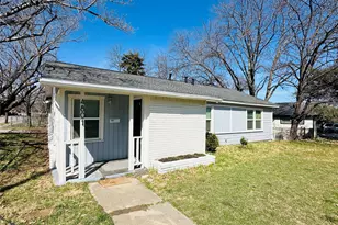 4801 Stephanie Dr, Haltom City, TX 76117 - Photo 2