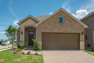 101 Knight of Realm Blvd, Lewisville, TX 75056 - Photo 1