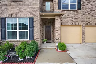 6049 Iron Creek Rd, Fort Worth, TX 76137 - Photo 2