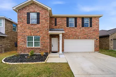 8325 Kimlewick Drive, Fort Worth, TX 76179 - Photo 2