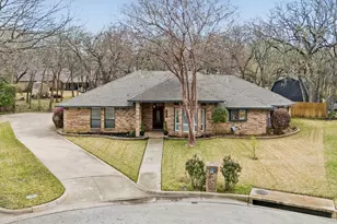 5209 Commander Ct, Arlington, TX 76017 - Photo 1