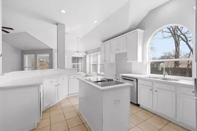 2211 Knob Hill Drive, Corinth, TX 76210 - Photo 10