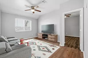 2211 Knob Hill Dr, Corinth, TX 76210 - Photo 8