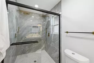 1019 Aspen Ln, Mansfield, TX 76063 - Photo 16