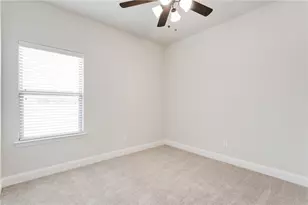 601 Beechwood Dr, Greenville, TX 75402 - Photo 10