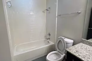 2007 S Ervay St, Dallas, TX 75215 - Photo 10