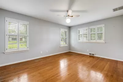 10417 Hedgeway Drive, Dallas, TX 75229 - Photo 16