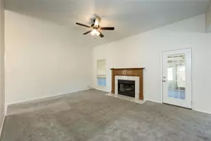 313 Pear Tree Pl, Denton, TX 76207 - Photo 4