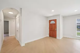 3237 Timberview Rd, Dallas, TX 75229 - Photo 4