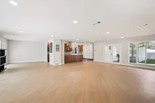 3237 Timberview Rd, Dallas, TX 75229 - Photo 6