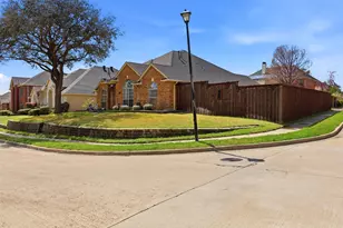 3623 Canyon Oaks Dr, Carrollton, TX 75007 - Photo 4