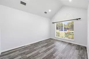 1553 Waterford Dr, Lewisville, TX 75077 - Photo 6