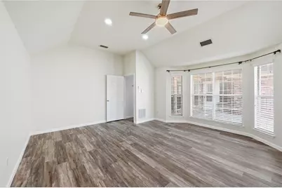 1553 Waterford Drive, Lewisville, TX 75077 - Photo 16