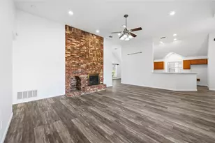 1553 Waterford Dr, Lewisville, TX 75077 - Photo 8