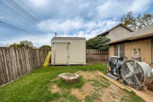 5433 Barcelona Dr, Garland, TX 75043 - Photo 24