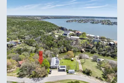 1011 Hidden Cove Trail, Granbury, TX 76049 - Photo 6