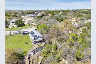 1011 Hidden Cove Trail, Granbury, TX 76049 - Photo 18