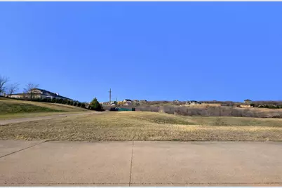3212 Koscher Drive, Grand Prairie, TX 75104 - Photo 4