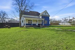 410 S Spears St, Alvarado, TX 76009 - Photo 4