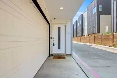 4690 Monarch Street #20, Dallas, TX 75204 - Photo 26