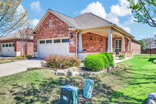 7898 Palmer Ct, Frisco, TX 75036 - Photo 2