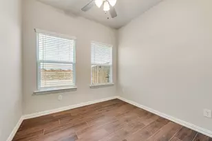 1505 Sutter Mill Rd, Saginaw, TX 76131 - Photo 12