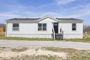 1730 Wildhorse Ln, Stephenville, TX 76401 - Photo 4