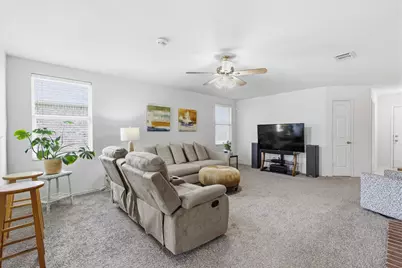 2405 Spruce Court, Little Elm, TX 75068 - Photo 6