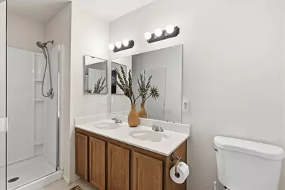 2405 Spruce Court, Little Elm, TX 75068 - Photo 18