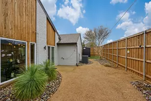 901 Raywood Cir, Plano, TX 75075 - Photo 30