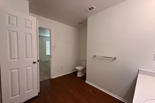 433 Emerald Creek Dr, Fort Worth, TX 76131 - Photo 16