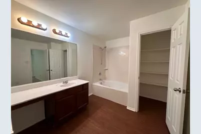 433 Emerald Creek Drive, Fort Worth, TX 76131 - Photo 14