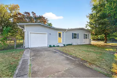 409 W Burton Street, Sherman, TX 75092 - Photo 14