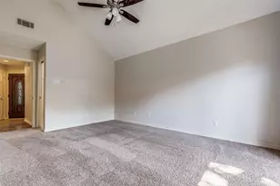 18031 Whispering Gables Ln, Dallas, TX 75287 - Photo 16